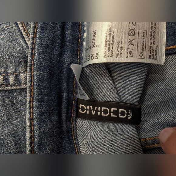H&M Divided Women’s Denim jean Mini Button Down adjustable strap stretch Size 2 - Picture 8 of 10